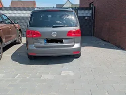 Grau Gebraucht 2014 VW Touran Cup Van / Kleinbus | 9.000 € (Guter Preis)