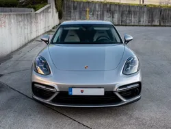 Silber Gebraucht 2017 Porsche Panamera Turbo S Executive Limousine | 73.900 €