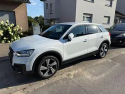 Weiß Gebraucht 2017 Audi Q2 Design SUV | 17.900 € (Fairer Preis)
