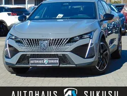 Grau Gebraucht 2024 Peugeot 408 GT GTi SUV | 25.990 € (Fairer Preis)