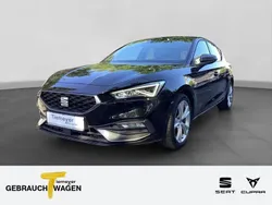 Mitternachtsschwarz Gebraucht 2021 Seat Leon Beats Limousine | 21.970 € (Fairer Preis)