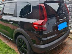 Schwarz Gebraucht 2022 Dacia Jogger Van / Kleinbus | 16.500 € (Guter Preis)