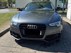 Grau Gebraucht 2016 Audi A5 Sportback Comfort Kleinwagen | 16.500 € (Teuer)