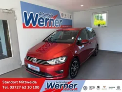 Rot Gebraucht 2015 VW Golf Sportsvan LOUNGE Van / Kleinbus | 17.880 € (Etwas zu teuer)