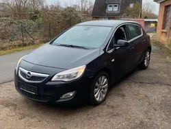 Schwarz Gebraucht 2010 Opel Astra Limousine | 3.000 € (Guter Preis)