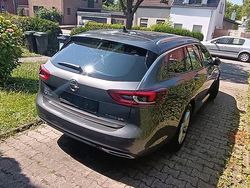 Silber Gebraucht 2018 Opel Insignia Kombi | 9.999 € (Fairer Preis)