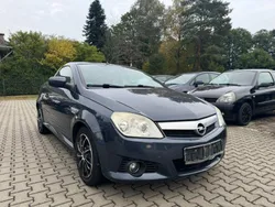 Grau Gebraucht 2006 Opel Tigra Cabrio | 899 € (Guter Preis)