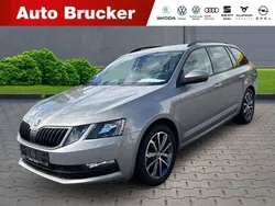 Bezova capuccino/capuccino bei Gebraucht 2019 Skoda Octavia Soleil Kombi | 19.790 € (Etwas zu teuer)