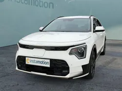 Weiß Gebraucht 2023 Kia e-Niro SUV | 29.749 € (Fairer Preis)
