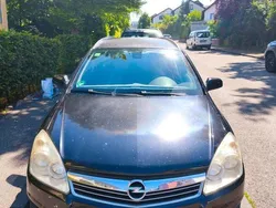Schwarz Gebraucht 2007 Opel Astra Kombi | 1.500 € (Fairer Preis)