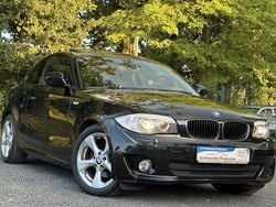 Schwarz Gebraucht 2011 BMW 118 Coupé Sport Line Coupé | 5.999 € (Superpreis)