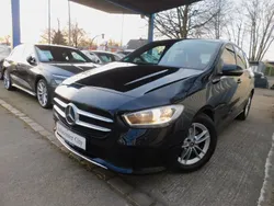 Mercedes B200