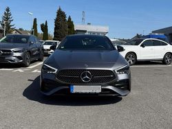 Grau Gebraucht 2023 Mercedes CLA220 AMG line Limousine | 43.000 € (Teuer)