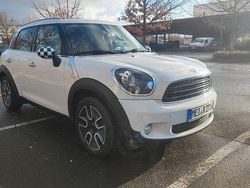 Weiß Gebraucht 2014 Mini One Countryman SUV | 9.990 € (Etwas zu teuer)