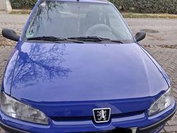Blau Gebraucht 2002 Peugeot 106 Filou Kleinwagen | 2.700 €