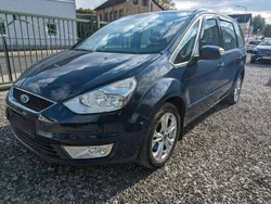 Blau Gebraucht 2009 Ford Galaxy Van / Kleinbus | 8.900 €