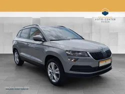 Steelgrau Gebraucht 2022 Skoda Karoq Style SUV | 26.890 € (Guter Preis)