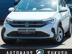 Pure white Gebraucht 2023 VW Taigo Life SUV | 16.990 € (Etwas zu teuer)