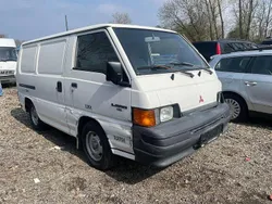 Weiß Gebraucht 1997 Mitsubishi L300 Van / Kleinbus | 2.900 €