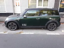 Grün Gebraucht 2013 Mini Cooper SD Clubman Kombi | 7.900 € (Guter Preis)