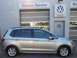 Silber Gebraucht 2017 VW Golf Sportsvan Comfortline Van / Kleinbus | 14.990 € (Etwas zu teuer)