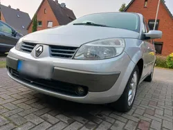 Gebraucht 2005 Renault Scénic II Van / Kleinbus | 2.250 € (Fairer Preis)