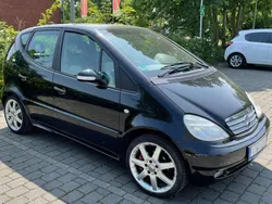 Schwarz Gebraucht 2003 Mercedes A210 Limousine | 800 € (Superpreis)