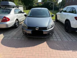 Grau Gebraucht 2011 VW Golf VI Limousine | 5.900 € (Guter Preis)
