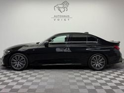 Black sapphire metallic Gebraucht 2020 BMW 330 M Sport Limousine | 38.900 € (Fairer Preis)