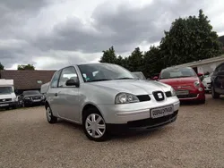 Grau Gebraucht 2004 Seat Arosa Kleinwagen | 2.000 € (Fairer Preis)