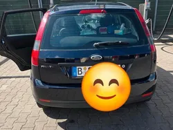 Blau Gebraucht 2004 Ford Fiesta Kleinwagen | 1.700 € (Fairer Preis)