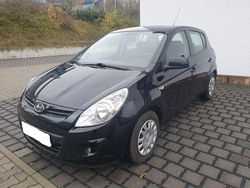 Schwarz Gebraucht 2011 Hyundai i20 Limousine | 4.950 € (Etwas zu teuer)