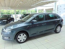 Grau Gebraucht 2018 Skoda Rapid Ambition Limousine | 9.990 € (Fairer Preis)