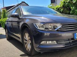 Grau Gebraucht 2018 VW Passat Comfortline Kombi | 9.400 € (Superpreis)