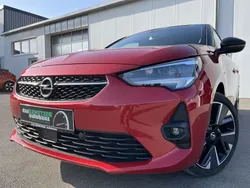 Rot Gebraucht 2021 Opel Corsa-e Ultimate Kleinwagen | 14.960 € (Guter Preis)