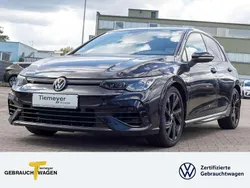 Schwarz Gebraucht 2024 VW Golf VIII Style Limousine | 40.280 € (Superpreis)