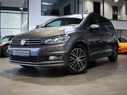 Grau Gebraucht 2015 VW Touran S Van / Kleinbus | 16.900 € (Etwas zu teuer)
