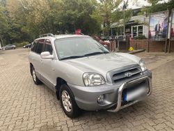 Grau Gebraucht 2005 Hyundai Santa Fe SUV | 3.700 €