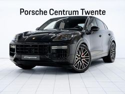 Schwarz Gebraucht 2024 Porsche Cayenne Turbo E-Hybrid SUV | 189.900 €