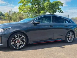 Grau Gebraucht 2021 Kia ProCeed GT Kleinwagen | 25.100 € (Guter Preis)