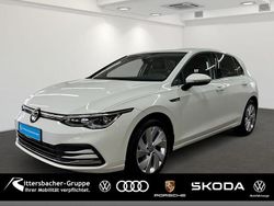 Pure white Gebraucht 2022 VW Golf VIII Style Limousine | 26.850 € (Guter Preis)