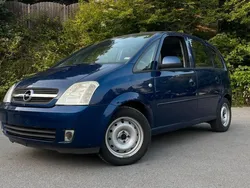 Blau Gebraucht 2005 Opel Meriva Van / Kleinbus | 1.350 € (Fairer Preis)