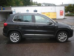 Schwarz Gebraucht 2013 VW Tiguan Life SUV | 13.490 € (Etwas zu teuer)