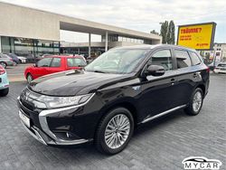 Schwarz Gebraucht 2020 Mitsubishi Outlander P-HEV Spirit SUV | 22.490 € (Superpreis)