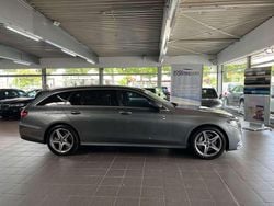 Selenitgrau Gebraucht 2020 Mercedes E300 AMG line Kombi | 29.750 € (Fairer Preis)