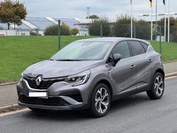 Grau Gebraucht 2022 Renault Captur R.S. SUV | 17.498 € (Superpreis)