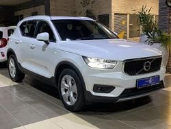 Weiß Gebraucht 2021 Volvo XC40 Momentum SUV | 21.500 € (Fairer Preis)