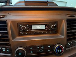 Weiß Gebraucht 2020 Ford Transit Van / Kleinbus | 9.500 €