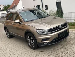 Titanium beige Gebraucht 2018 VW Tiguan Sound SUV | 22.900 € (Guter Preis)