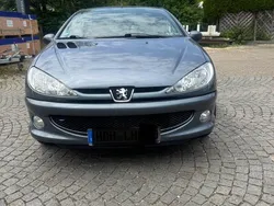 Grau Gebraucht 2006 Peugeot 206 CC Cabrio | 1.499 € (Guter Preis)